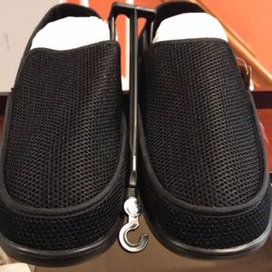 Men's New Crocs size 12